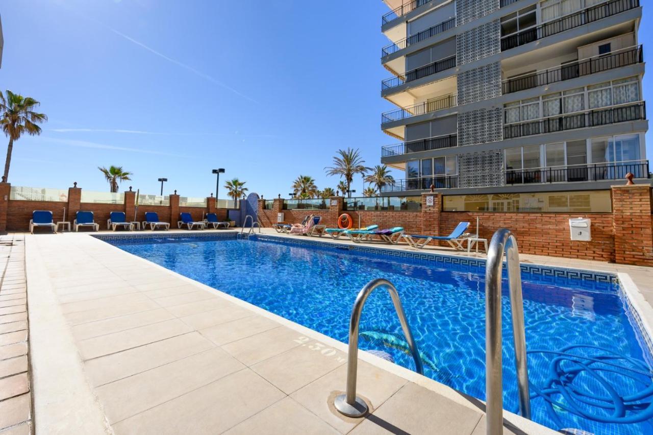 Апартаменты Stella Maris Spectacular Sea, Terrace & Pool By 10Tosea Фуэнхирола Экстерьер фото